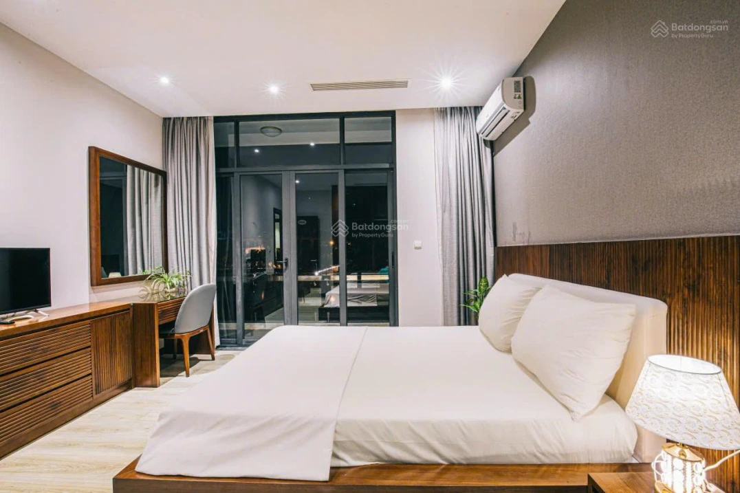 Cắt lỗ sâu! Villa VIP FLC Sầm Sơn 500m2 3 tầng 7PN bể bơi riêng sổ đỏ lâu dài - Ảnh thu nhỏ 3