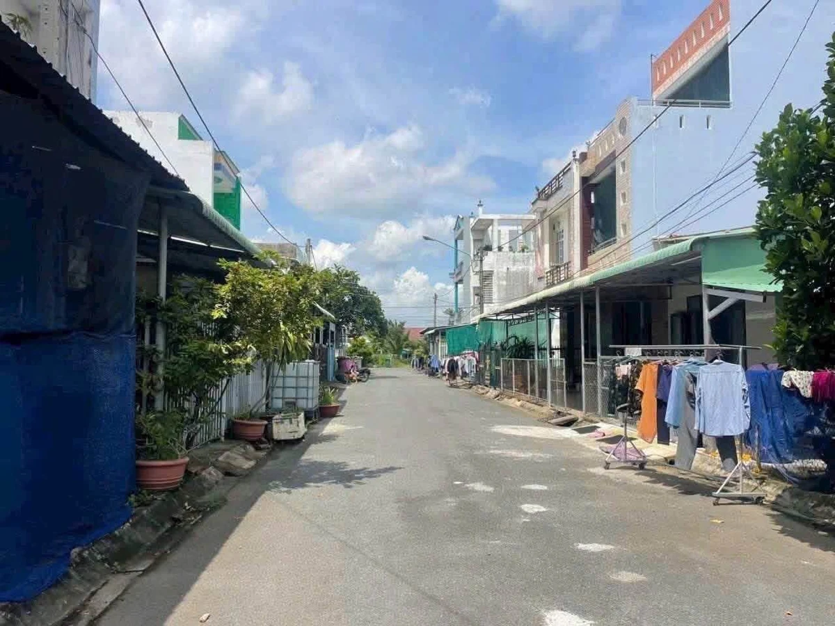 Bán nền đất 90m2 đường D13 KDC Phú An Thạnh Đức 1,1 tỷ - Ảnh thu nhỏ 3