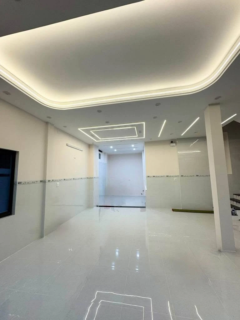 Bán nhà 3 tầng 3PN hẻm ô tô Hoàng Văn Thụ 62m2 Quận 12 - Ảnh thu nhỏ 3