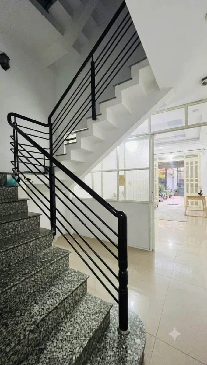 Bán nhà mặt tiền kinh doanh Lê Sao, Phú Thạnh, Tân Phú, 70m2, 4 tầng, nhỉnh 9 tỷ - Ảnh thu nhỏ 3