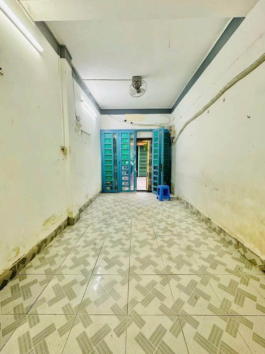 Bán nhà hẻm xe hơi 2PN 50m2 Thành Thái Q10 3.33 tỷ - Ảnh thu nhỏ 3