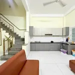 Bán nhà mặt tiền kinh doanh 100m2, 4 tầng, 5PN, gần Emart Gò Vấp - Ảnh thu nhỏ 2