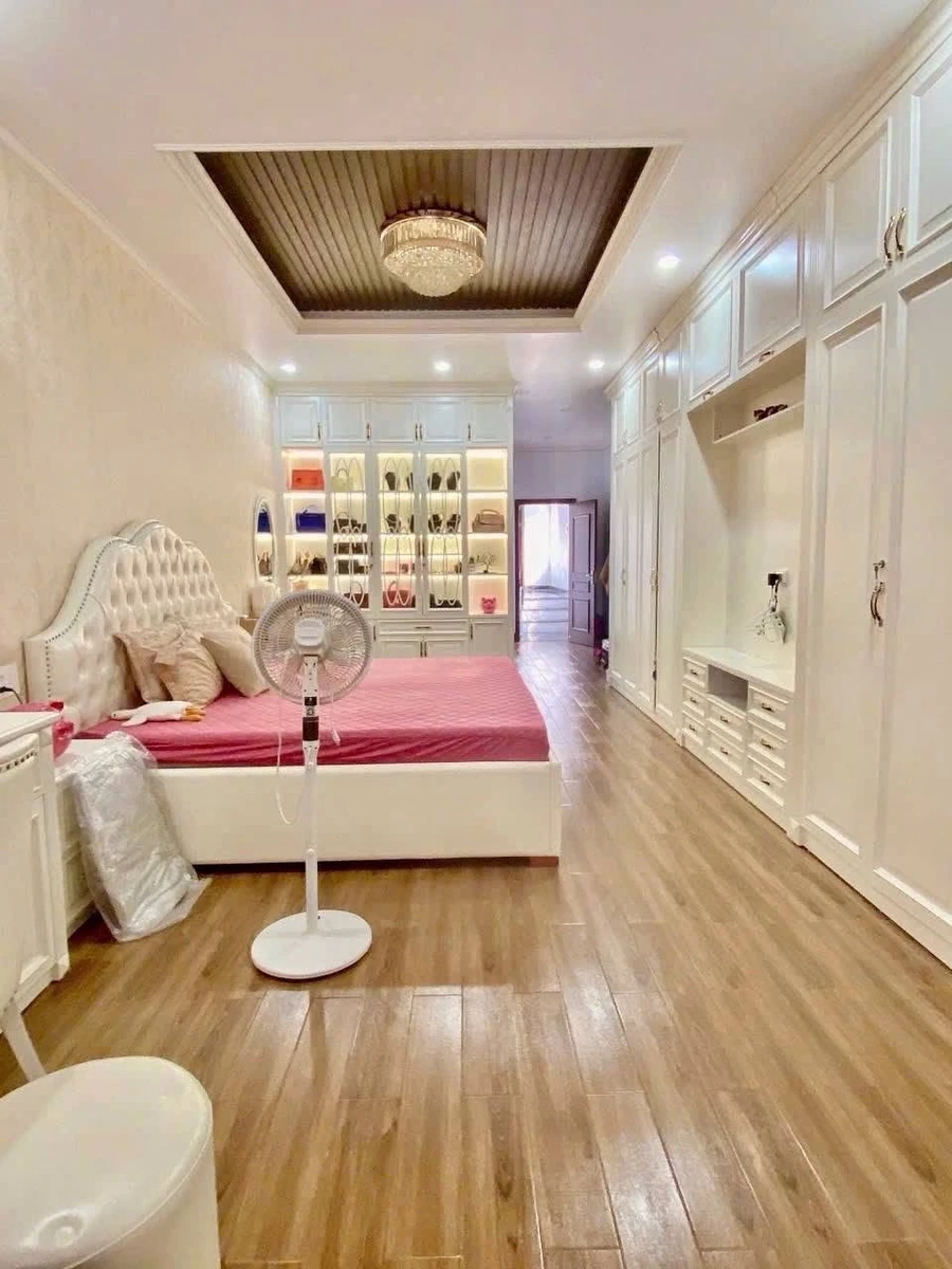 Bán nhà lô góc Trung Hành 141m2, 4 tầng, 8,9 tỷ - Ảnh thu nhỏ 3