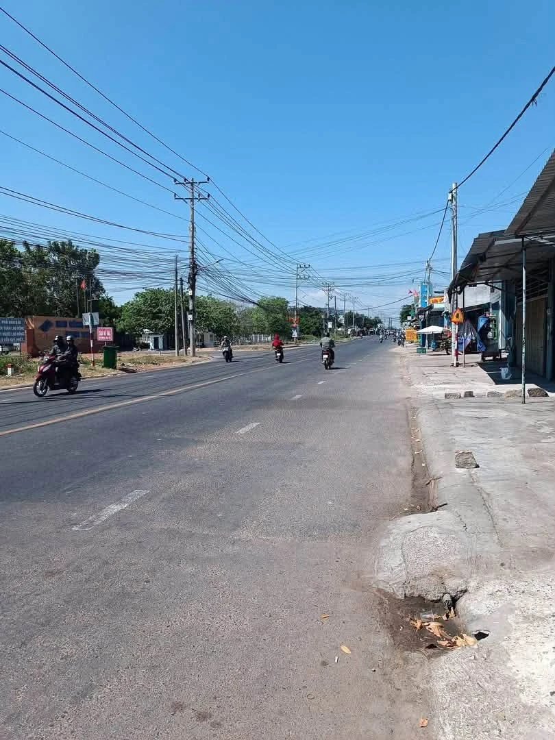 Bán lô đất thổ cư 100m² Phan Thiết giá 700 triệu - Ảnh 1