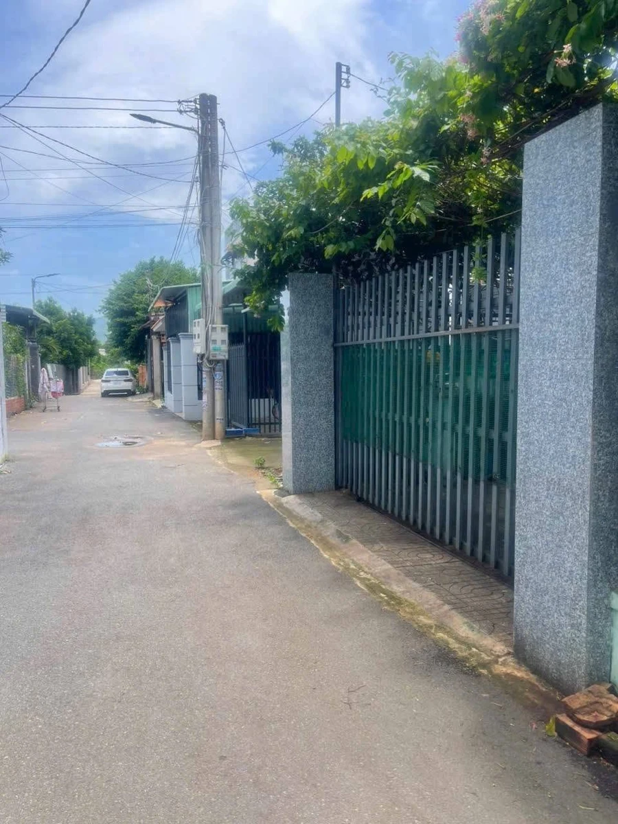 Bán lô đất 200m2 đường số 12 Hòa Long, Bà Rịa giá 1 tỷ 400 triệu - Ảnh 1