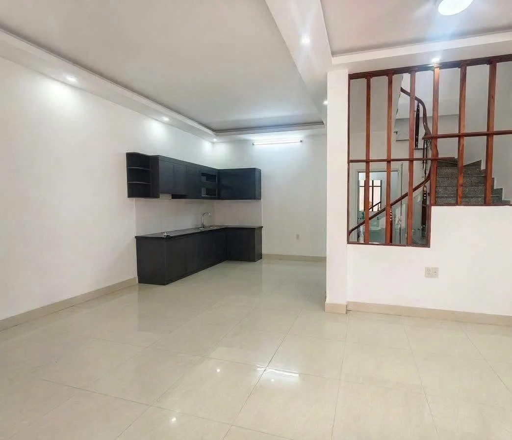 Bán nhà 3 tầng 48m2 tại Phú Hải, Nhà Bè - Ảnh thu nhỏ 2