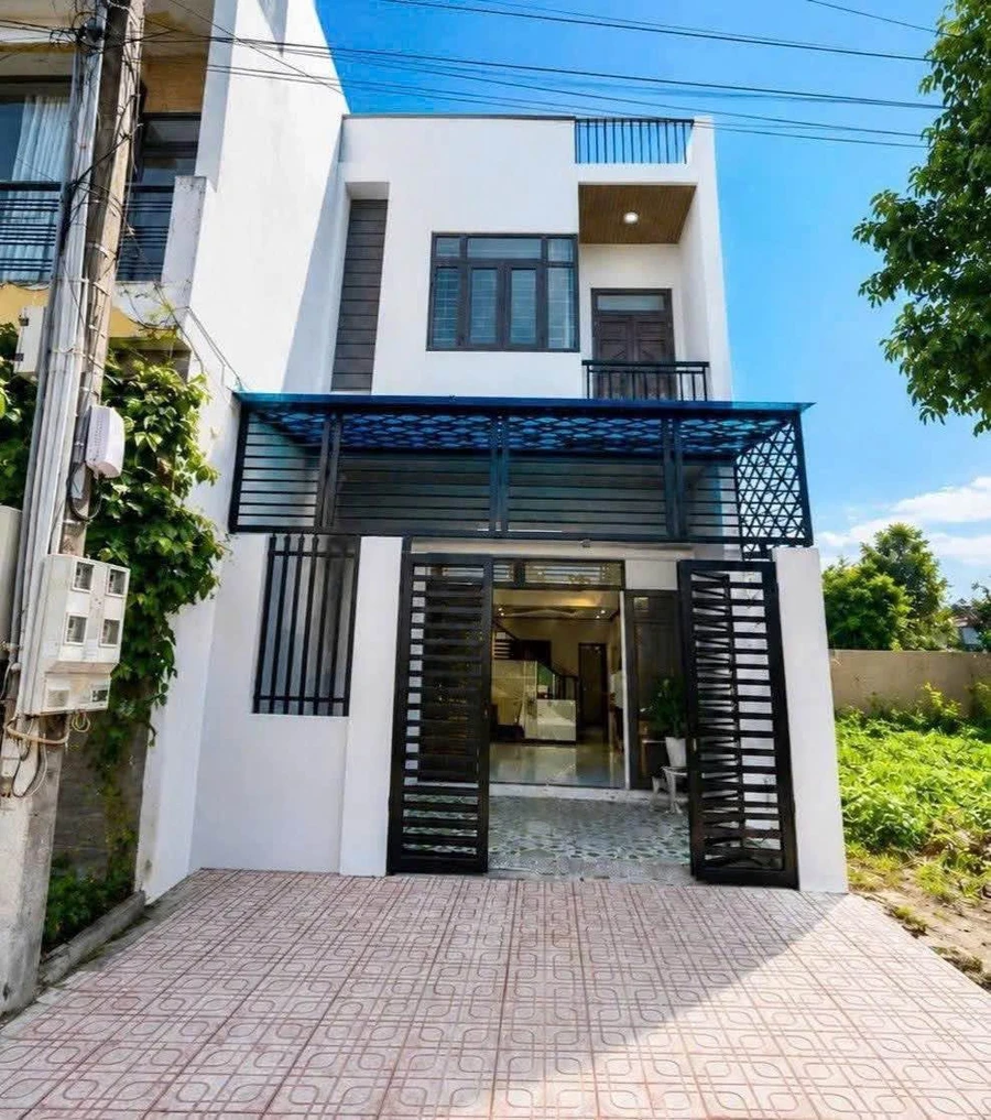 Nhà lầu 5x15m mặt đường 16m Tân Triều Bình Chánh - Ảnh 1