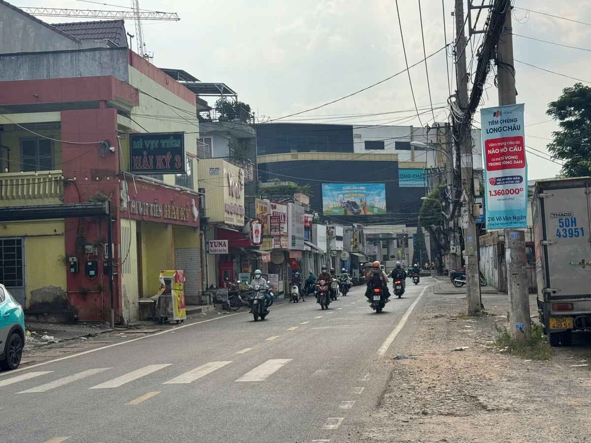 Bán mặt tiền đất Tam Giác Vàng 288m2 Hoàng Diệu 2 - Ảnh 1