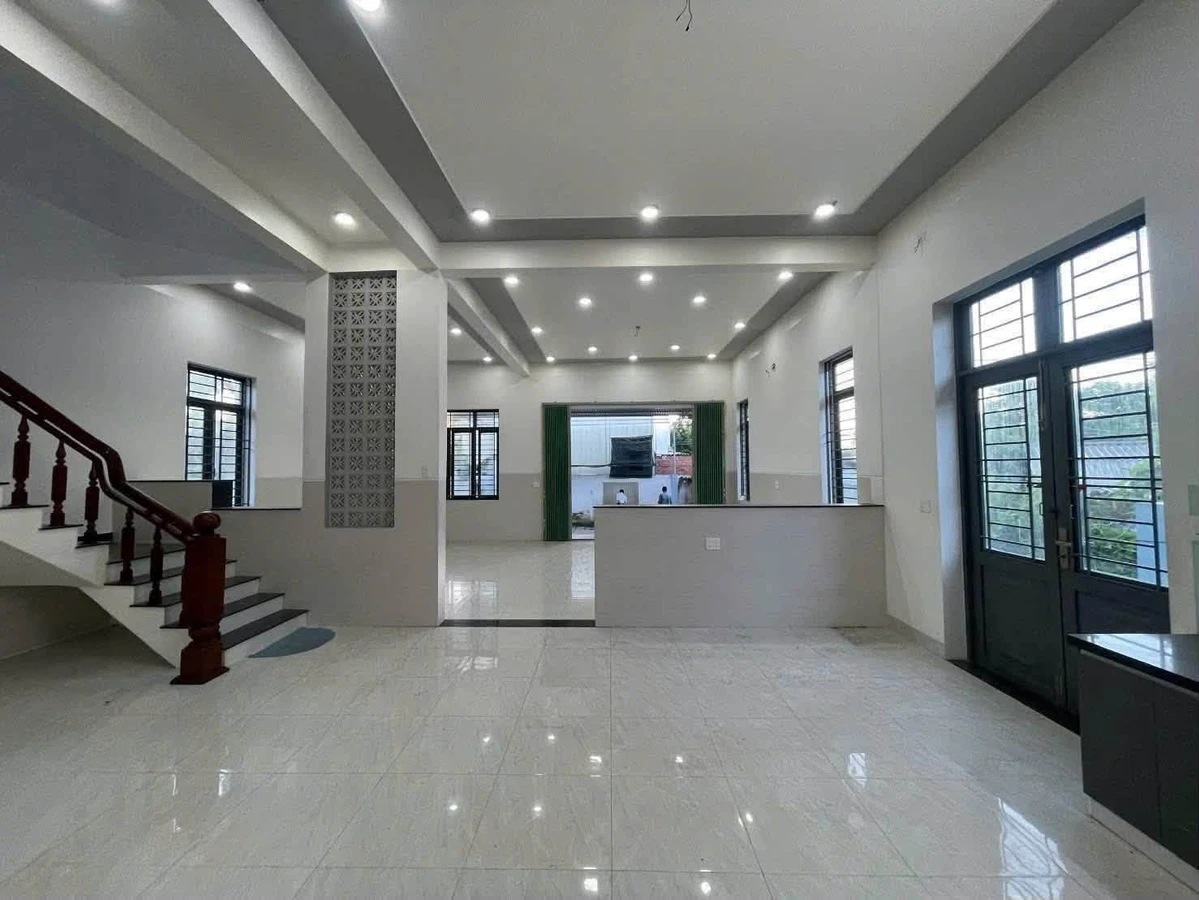 Bán nhà vườn 2 tầng 371m² Trần Anh Tông, Quảng Ngãi - Ảnh thu nhỏ 3