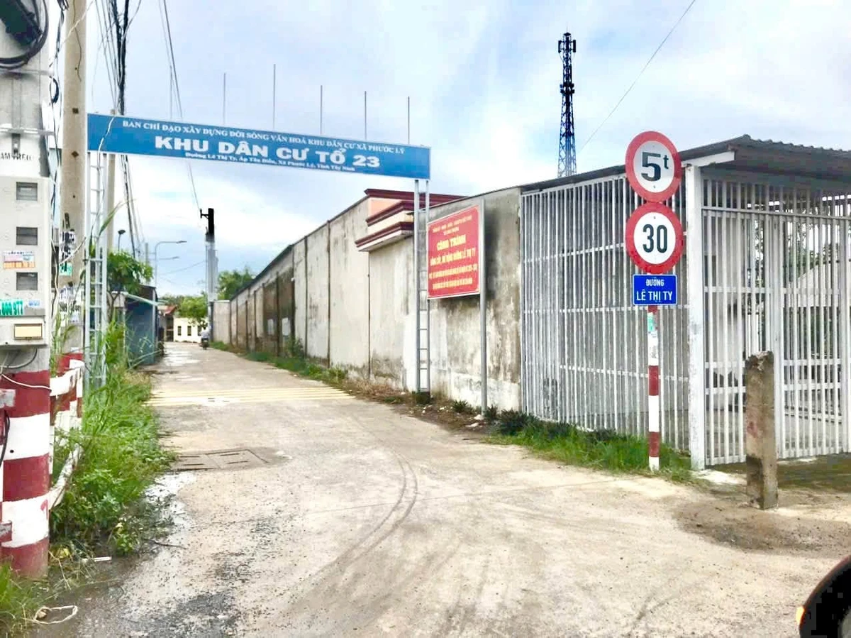 Bán nhà 1 trệt 1 lầu 139m² Long An, giá 2,95 tỷ - Ảnh 1