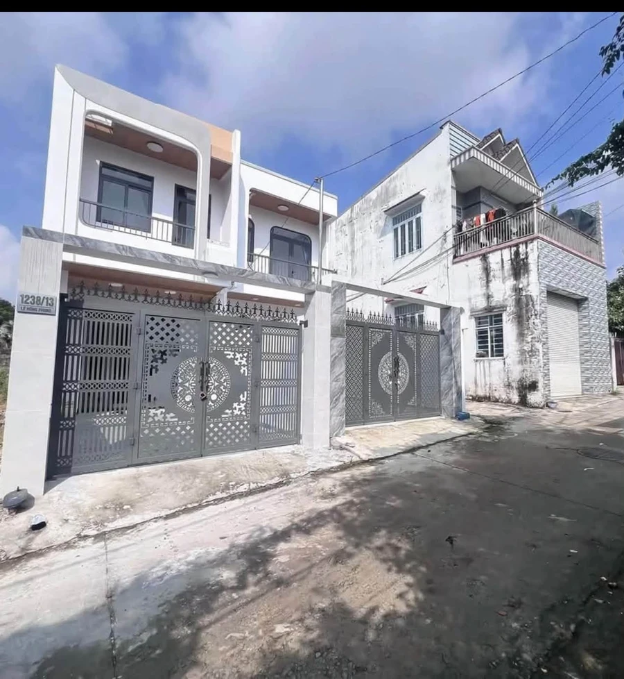 Nhà bán 1 trệt 1 lầu 3PN Phú Thọ Bình Dương 80m² 3.5 tỷ - Ảnh 1
