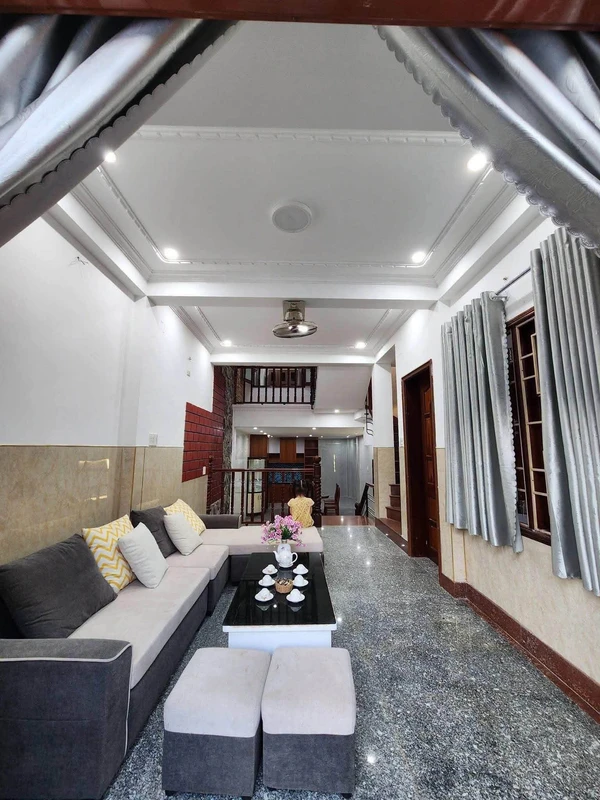 Bán nhà mặt tiền đường Tô Hiến Thành 71m², Quy Nhơn, 7 tỷ
