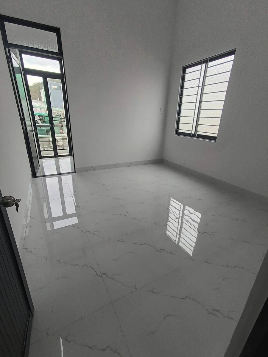 Nhà 2 tầng xây mới 49,2m2 Trần Quốc Toản Quy Nhơn - Ảnh thu nhỏ 5