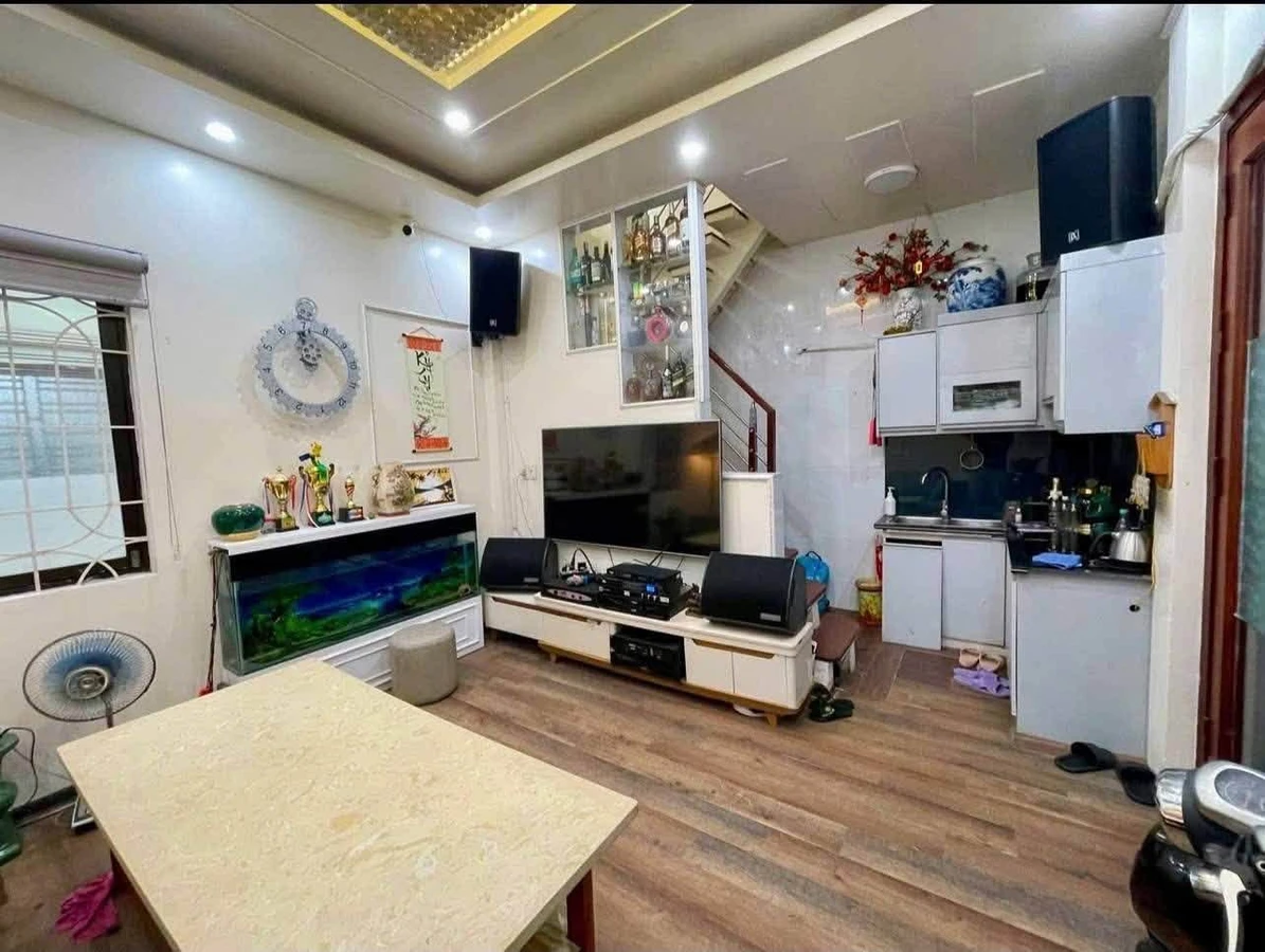 Bán nhà 4 tầng 24m2 ngõ Mê Linh, Hải Phòng, 1,89 tỷ - Ảnh thu nhỏ 3