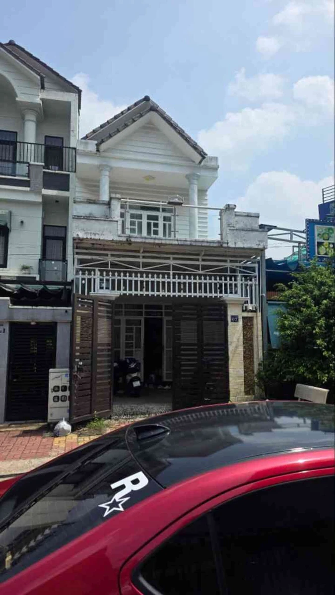 Bán đất thổ cư 5x18m mặt tiền KDC Chánh Nghĩa Center, Thủ Dầu Một, Bình Dương - Ảnh 1