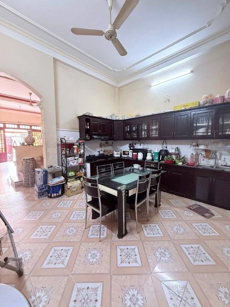 Bán nhà hẻm 5m Nguyễn Kiệm, Phường 3, Gò Vấp, 115m², 3 tầng, 4PN, 12 tỷ - Ảnh thu nhỏ 3