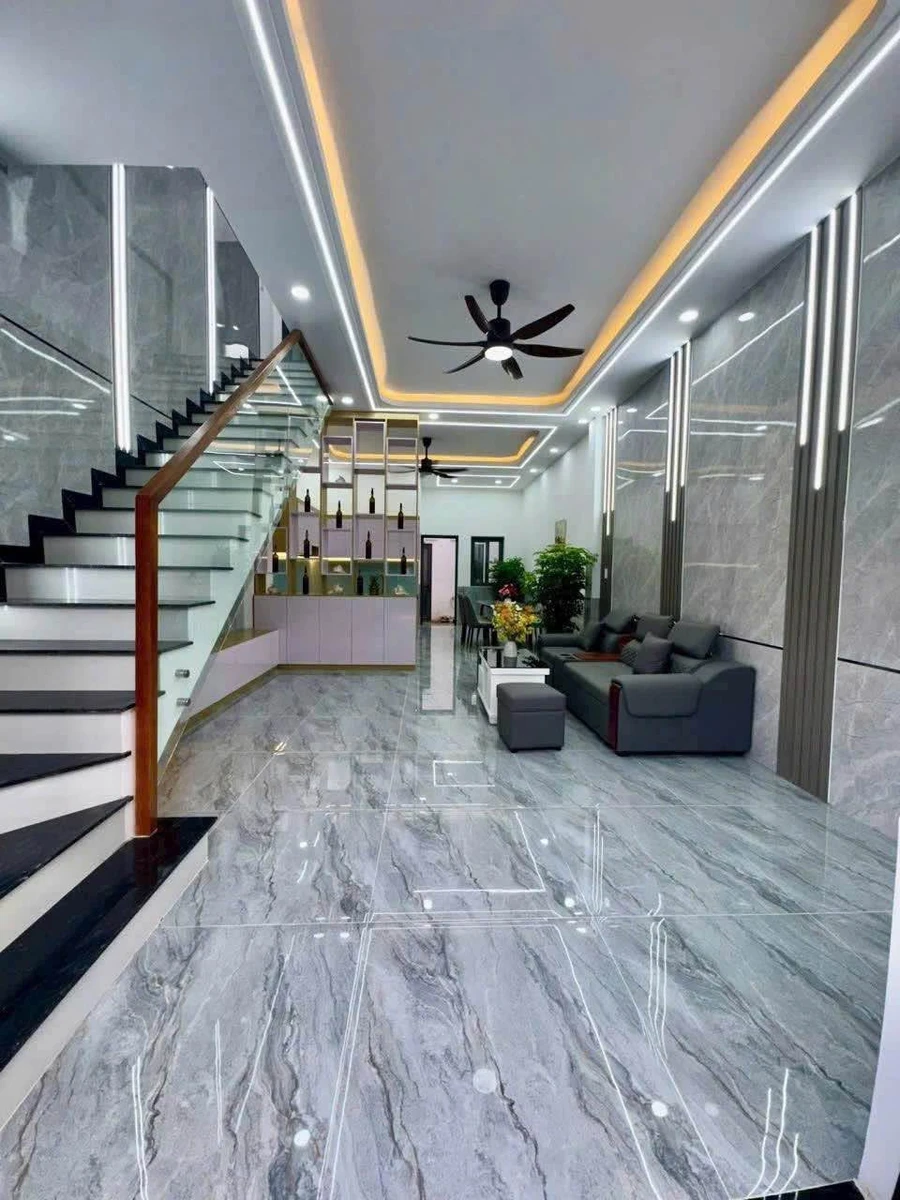 Bán nhà 3PN 126m² tại chợ Uyên Hưng Tân Uyên, 1 tỷ 950 triệu - Ảnh thu nhỏ 3