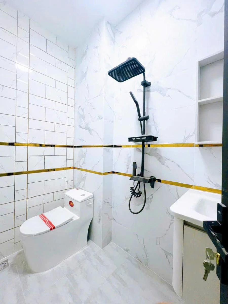Bán nhà 4 tầng 40m² mặt tiền Quận 4 - Ảnh thu nhỏ 4