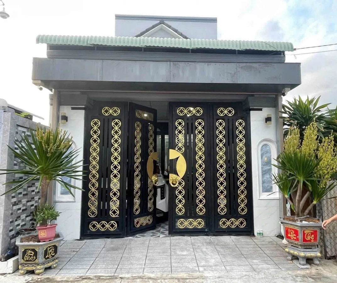 Bán nhà 3 phòng ngủ Tây Ninh, 145m², 2.1 tỷ - Ảnh 1