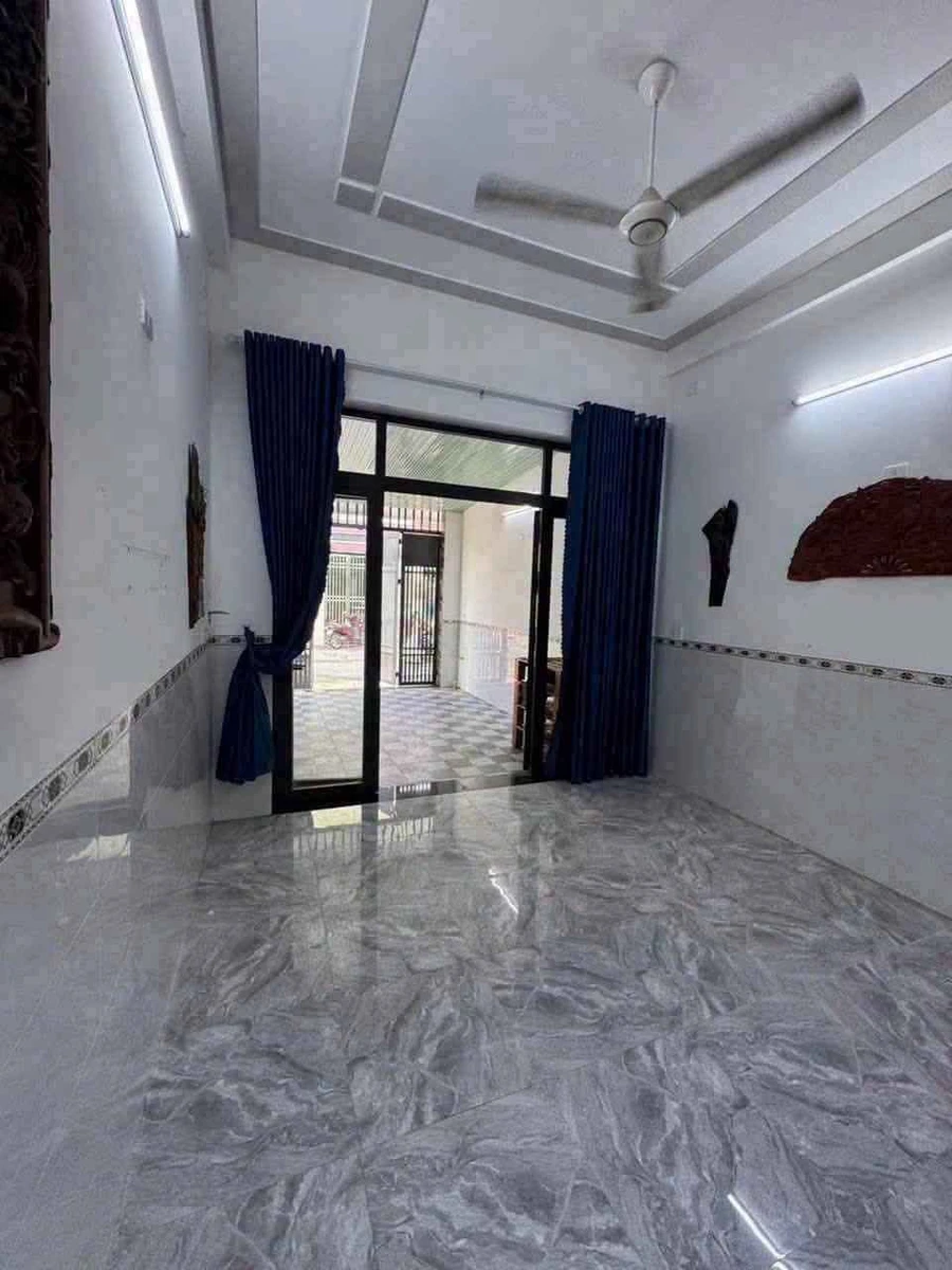 Bán nhà 2 tầng mặt tiền Huỳnh Mẫn Đạt, 78m2, gần hồ Sinh Thái Đống Đa, Quy Nhơn - Ảnh thu nhỏ 2