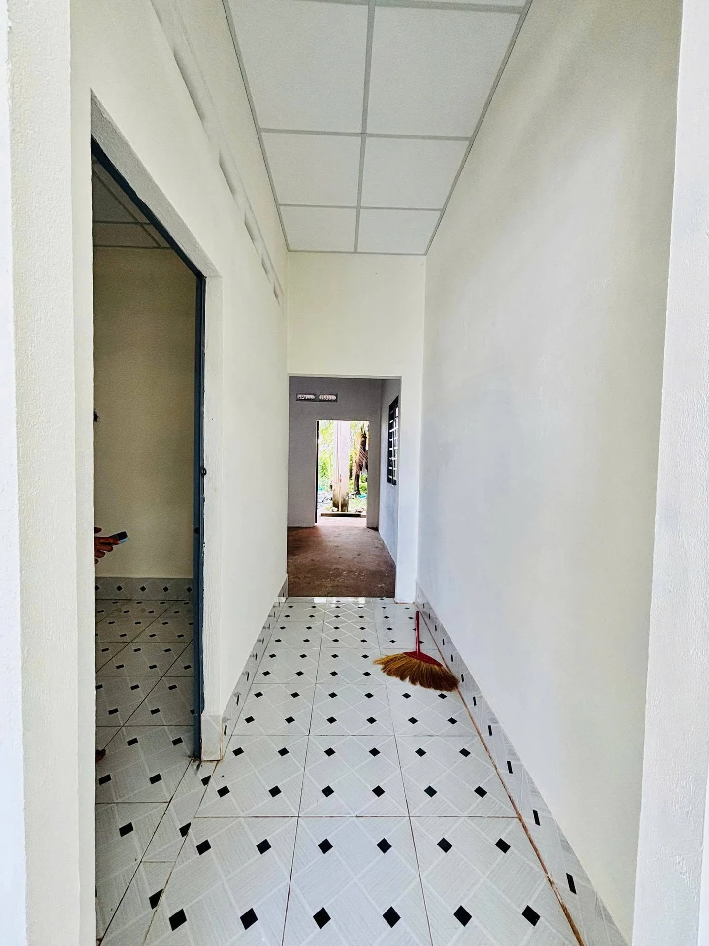 Bán đất 150m2 sổ riêng giá 360 triệu tại Tân Hưng, Tây Ninh - Ảnh 1