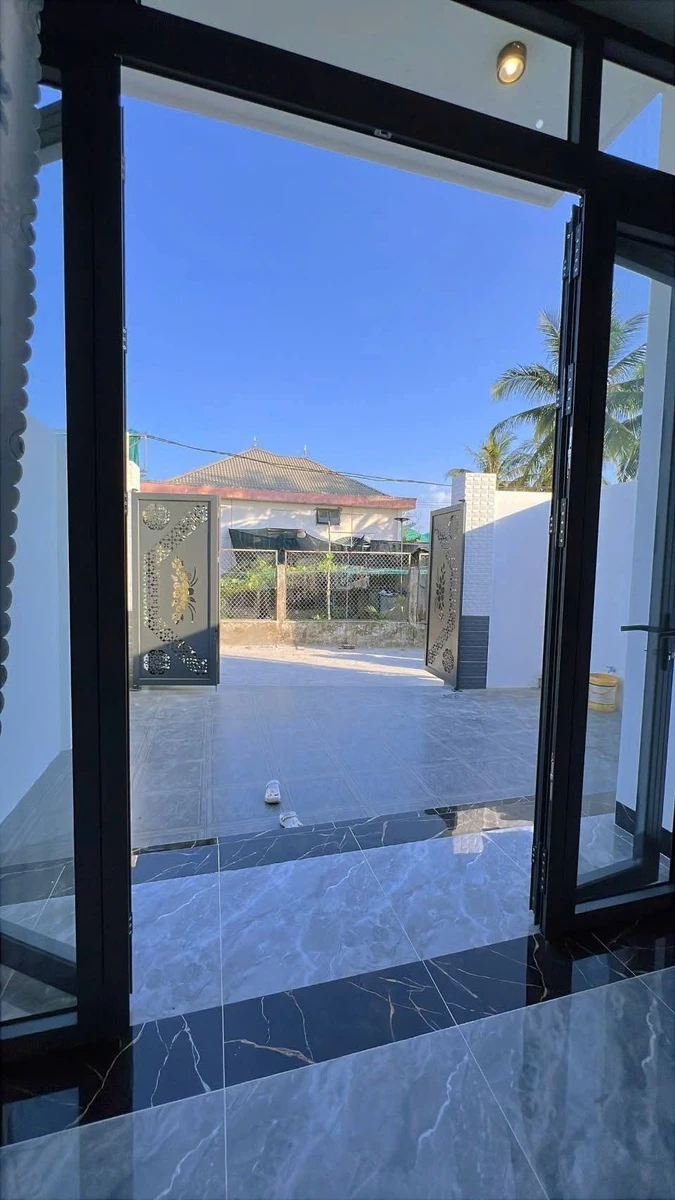 Nhà mới 1 trệt 1 lầu bán 2.9 tỷ, 131.4m² Bến Tre - Ảnh thu nhỏ 2