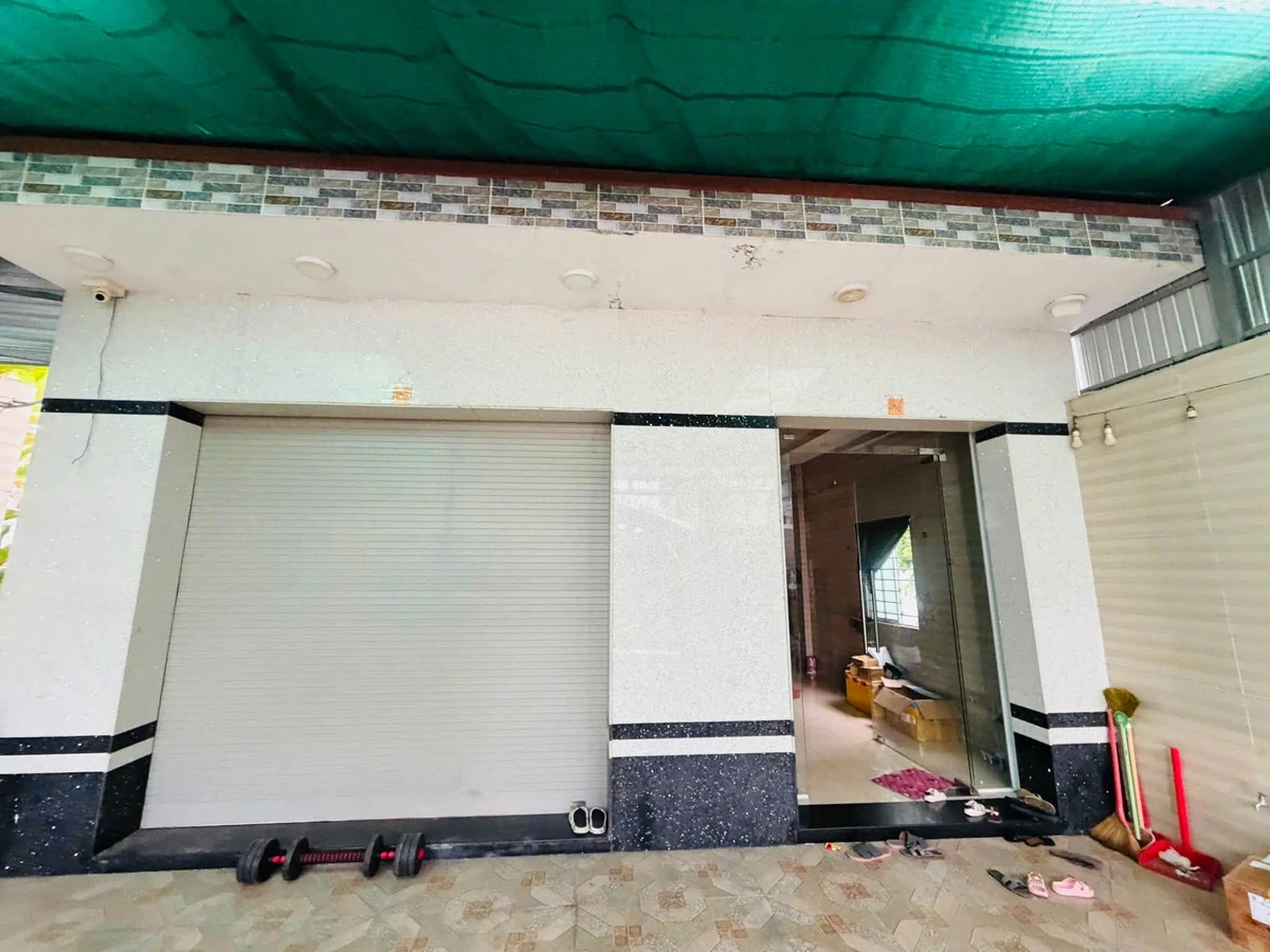 Bán nhà mặt tiền Lê Phụng Hiểu, Rạch Giá, 122m2, 2 tỷ - Ảnh thu nhỏ 2
