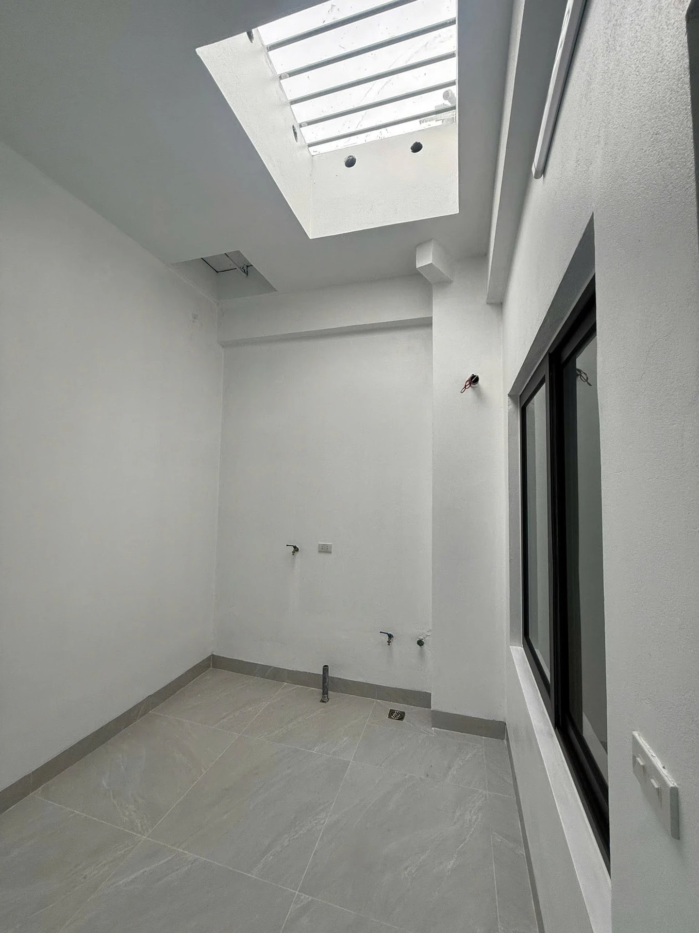 Bán nhà 3 tầng 45m², nội thất đầy đủ, Hải Phòng - Ảnh 1