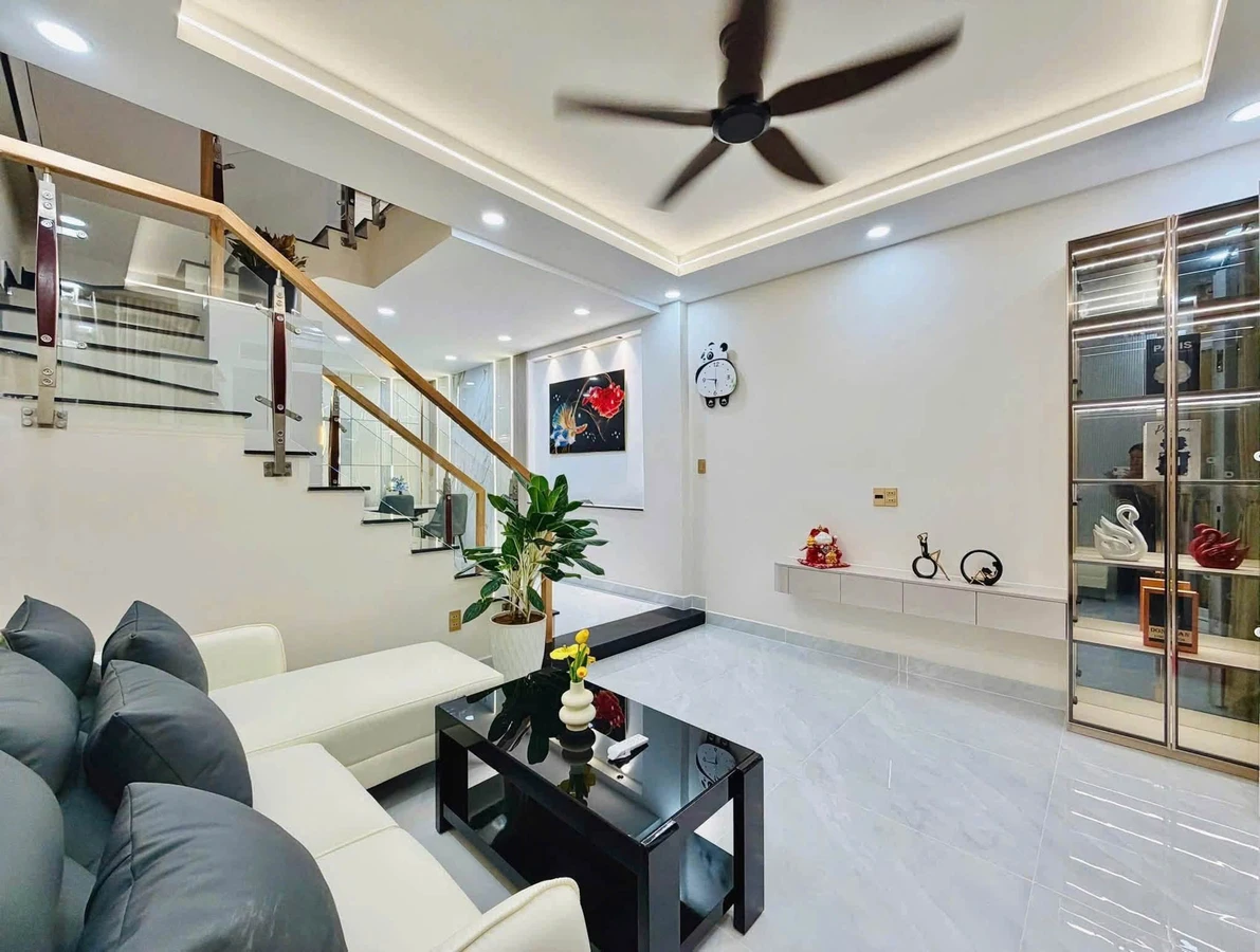 Bán nhà hẻm Nguyễn Văn Lượng Gò Vấp, 4,15x11m, 1 trệt 1 lầu, 2PN, full nội thất, 5,47 tỷ - Ảnh thu nhỏ 2