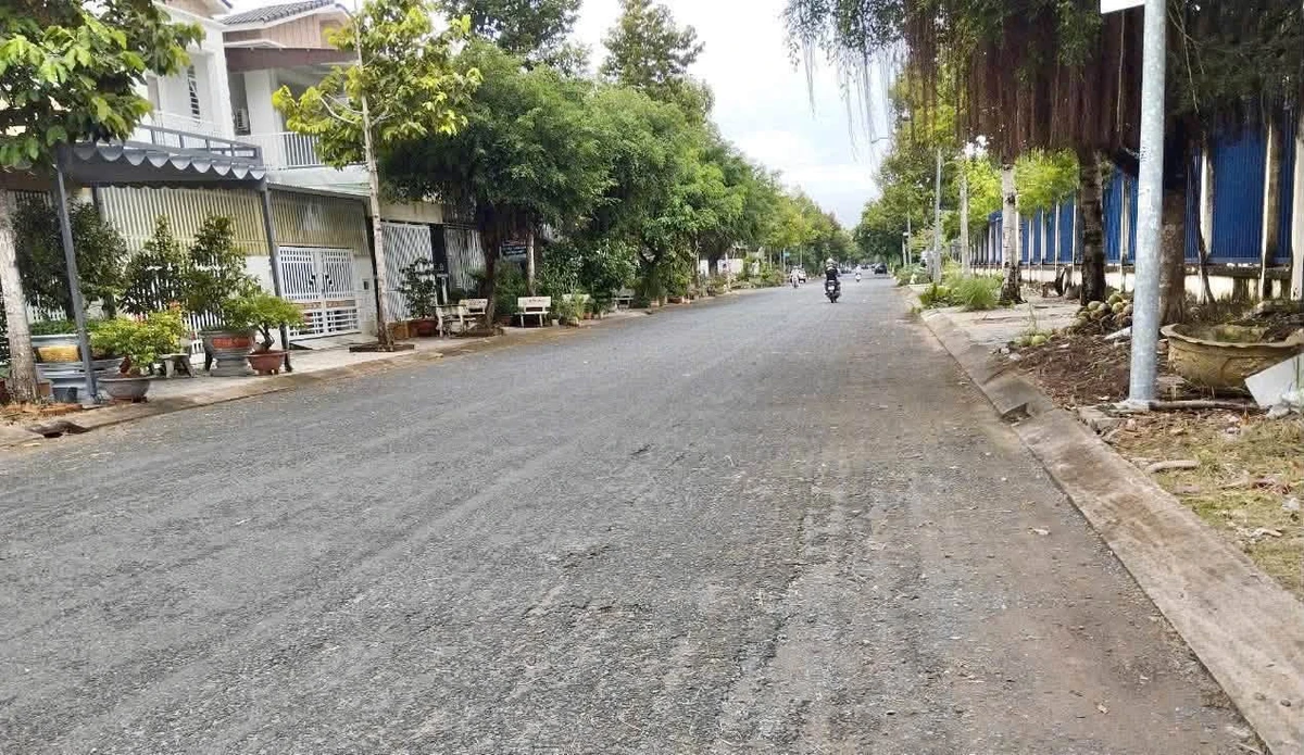 Bán đất mặt tiền Trần Bạch Đằng, 200m², 4,2 tỷ, An Giang - Ảnh thu nhỏ 2