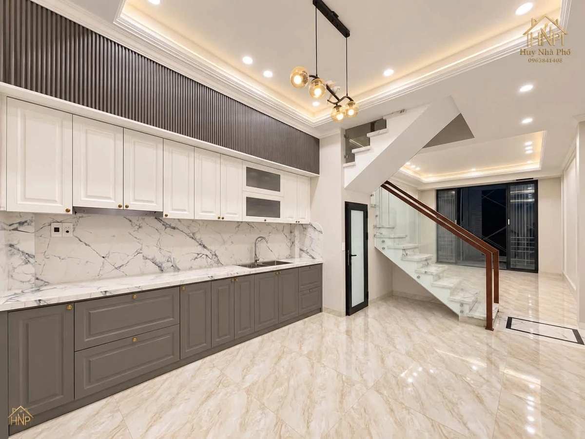 Bán nhà Quận 7 gần 50m², giá 4,1 tỷ - Ảnh thu nhỏ 2