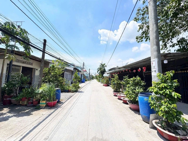 Bán đất xã Đức Hòa Long An 235m² giá 1,648 tỷ