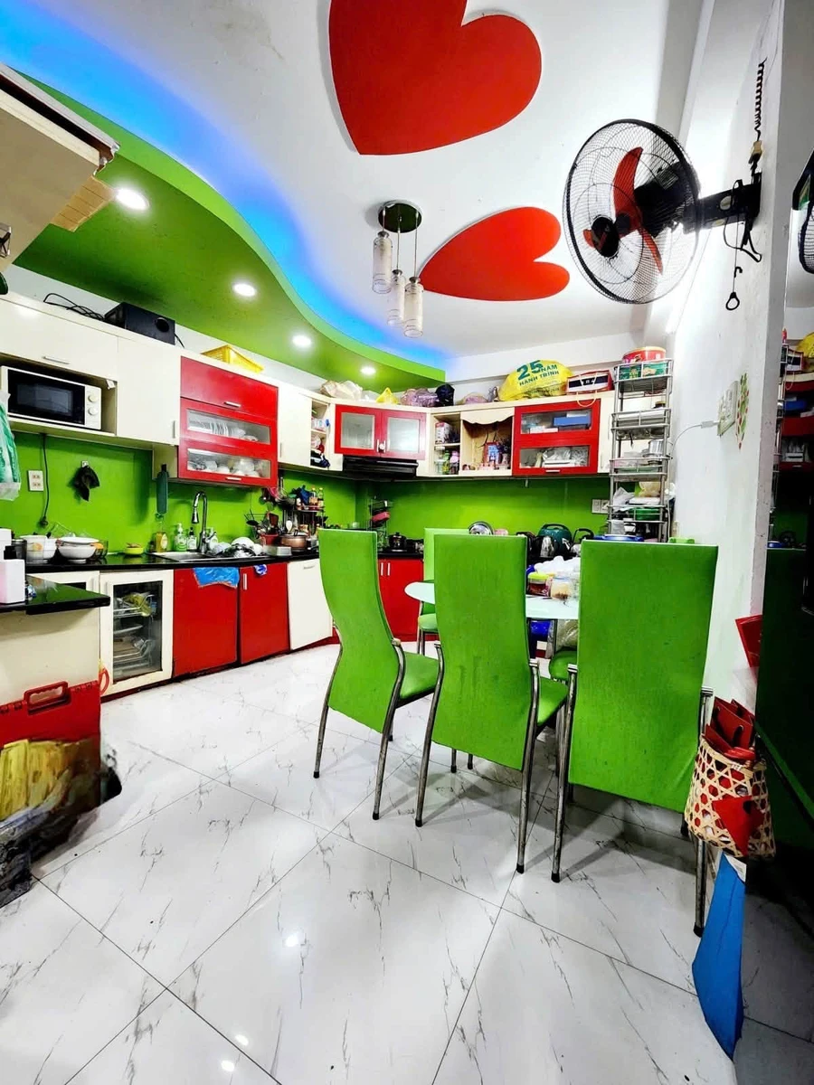 Bán nhà 5 tầng 5PN hẻm thông đường Sư Vạn Hạnh, đối diện BV Nhi Đồng, Quận 10 - Ảnh thu nhỏ 2