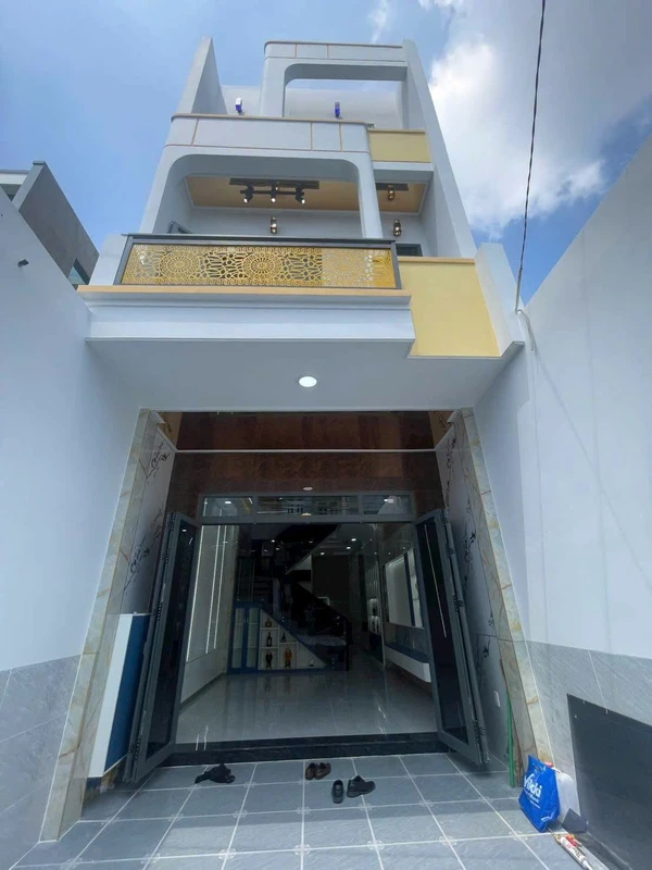 Bán nhà 1 trệt 2 lầu 71m2 gần Lê Quý Đôn Dĩ An