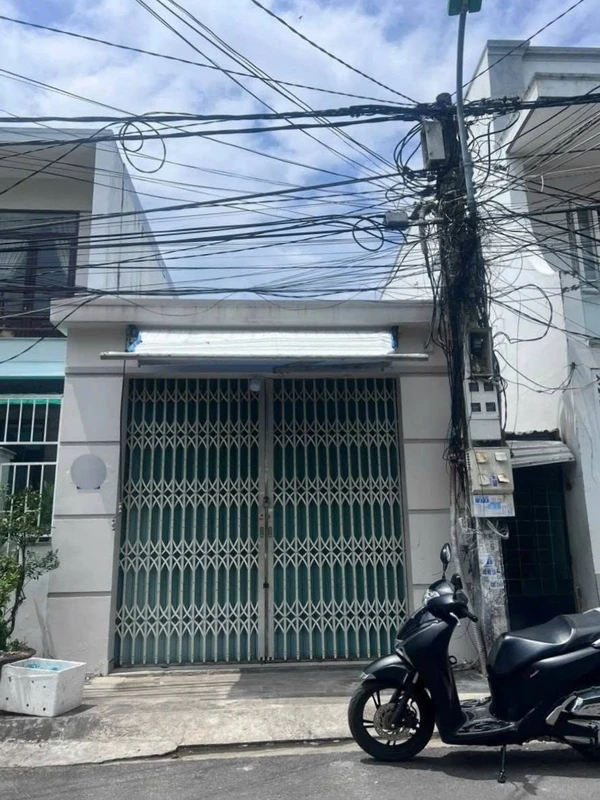 Bán nhà mặt tiền kinh doanh 55m² Vạn Hòa Nha Trang 5,999 tỷ