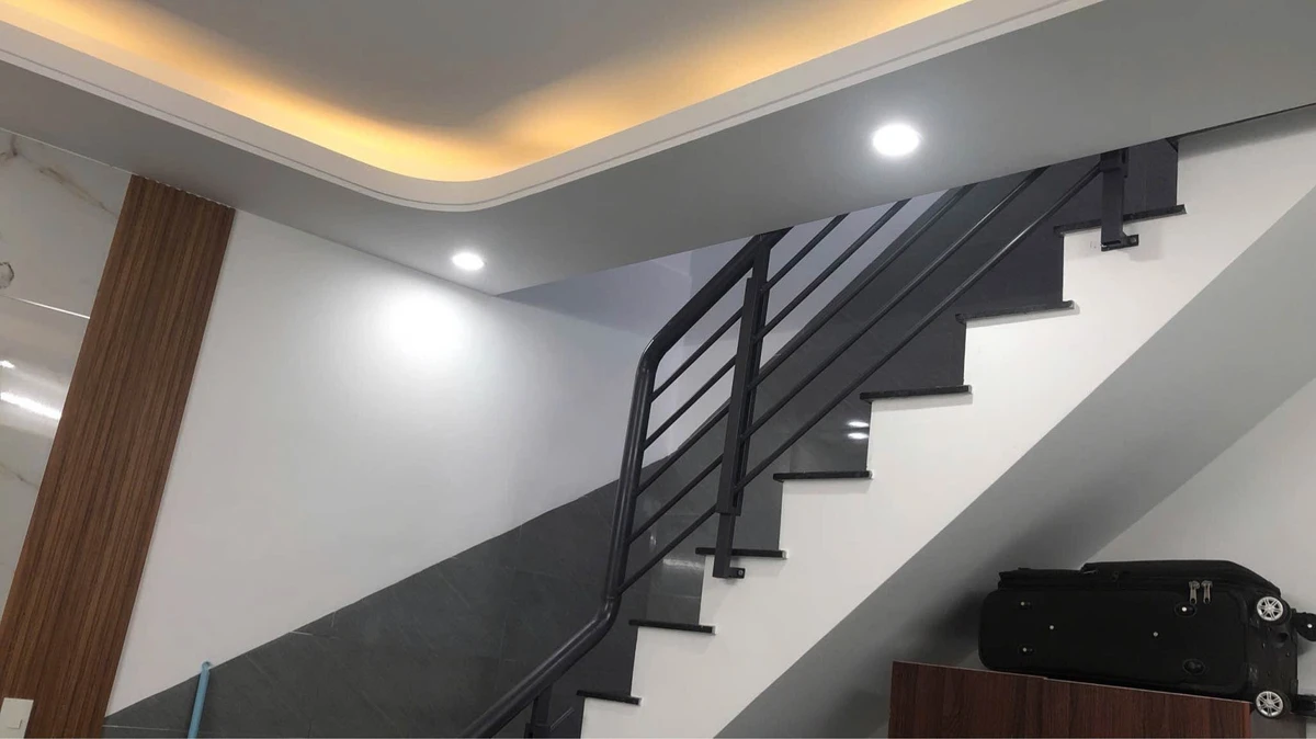 Bán nhà hẻm 2 tầng 40m2 Phường Lê Hồng Phong Quy Nhơn - Ảnh thu nhỏ 4
