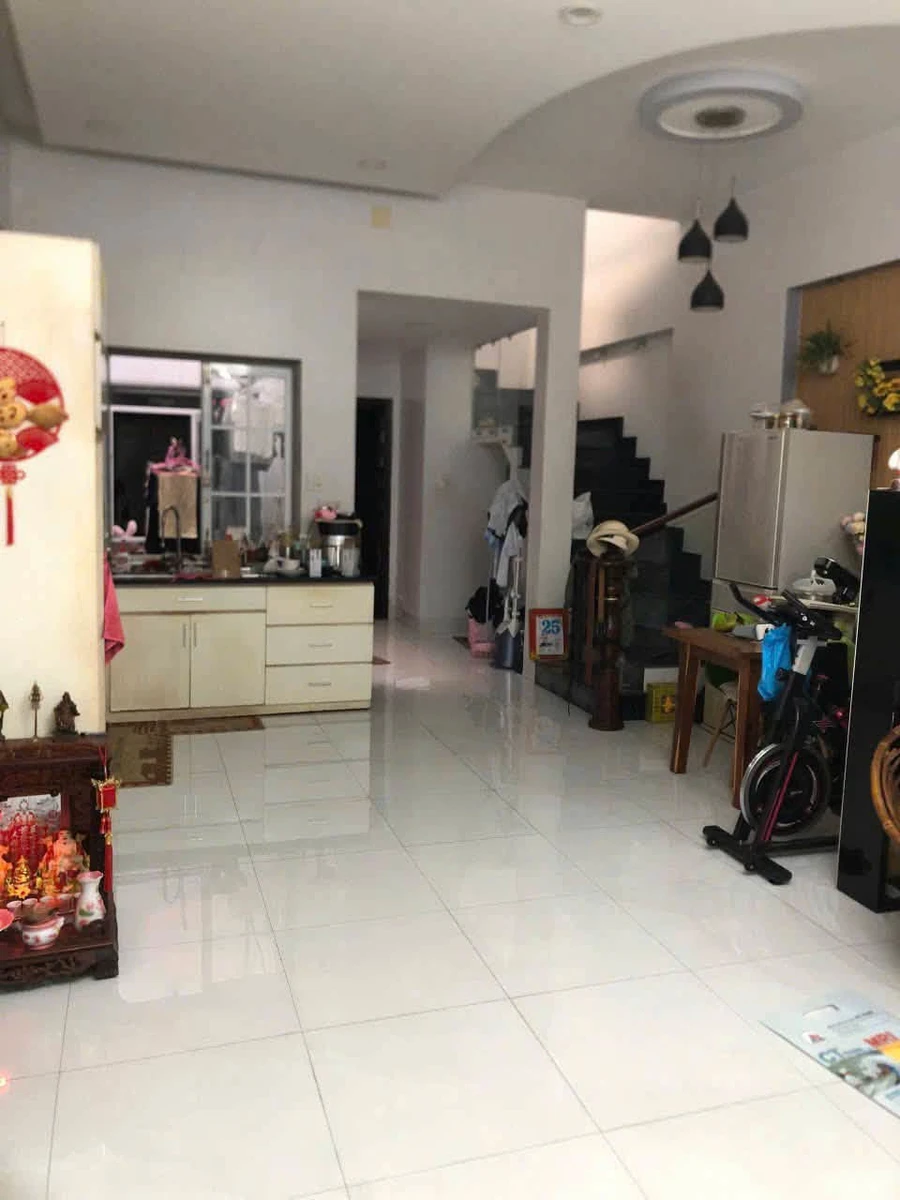 Bán nhà 1 trệt 1 lửng mặt tiền 90m² Phan Thiết - Ảnh 1