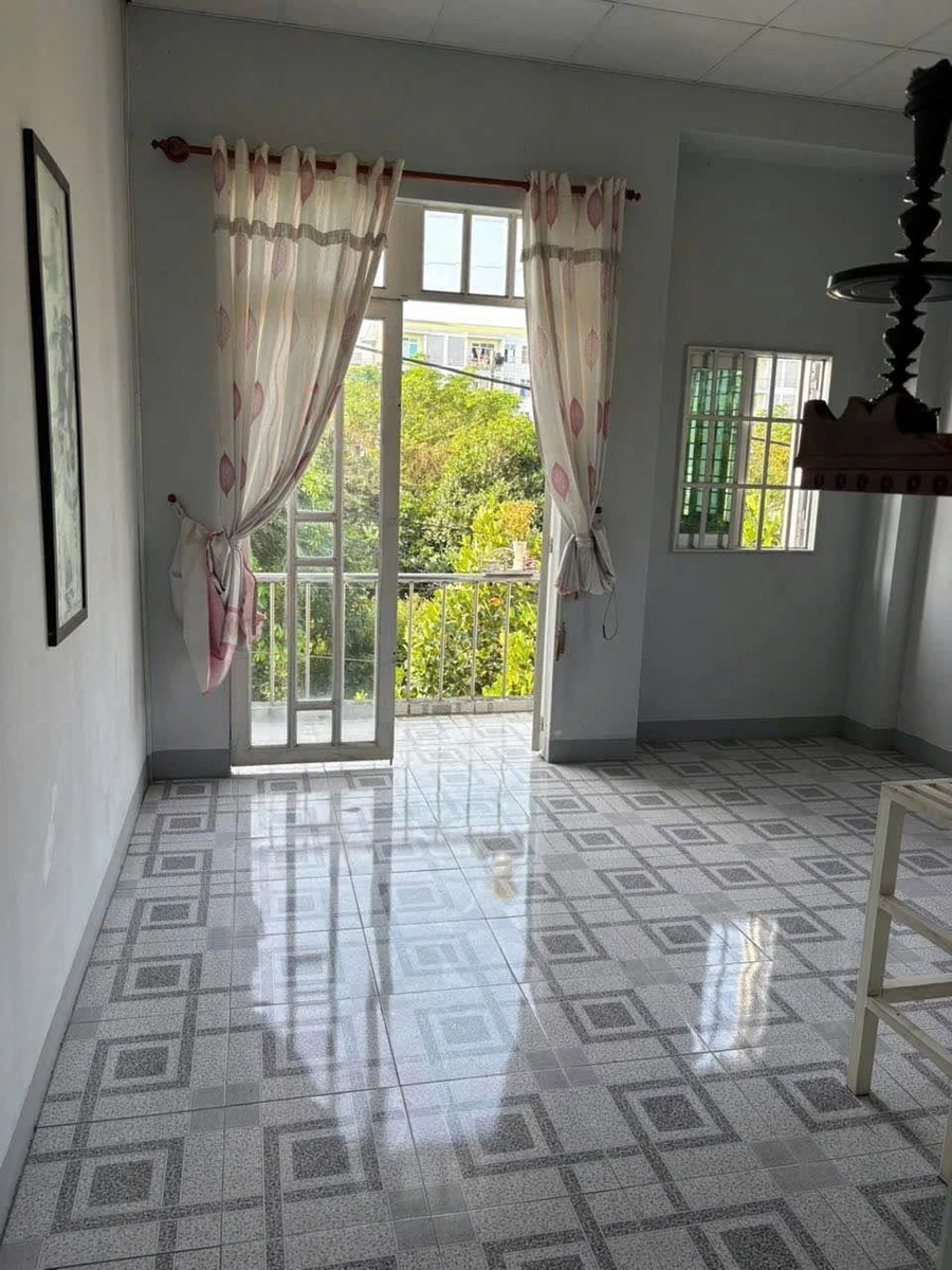 Bán nhà và đất 300m2 mặt tiền 15m tại Long Hậu, Cần Giuộc, Long An - Ảnh thu nhỏ 4