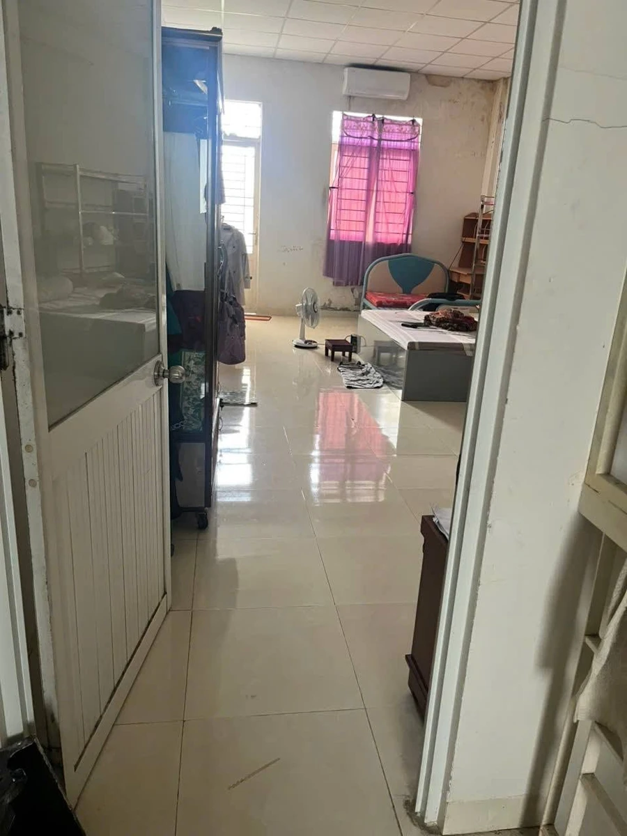 Bán nhà 1 trệt 1 lầu 147m² KDC Lợi Bình Nhơn 1,7 tỷ - Ảnh 1