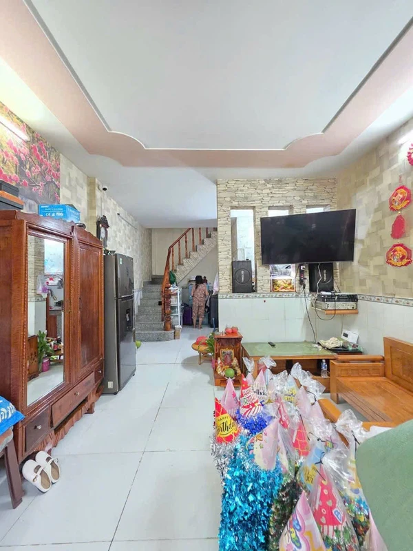 Bán nhà 35m2, 2 phòng ngủ ở Dĩ An Bình Dương 799 triệu