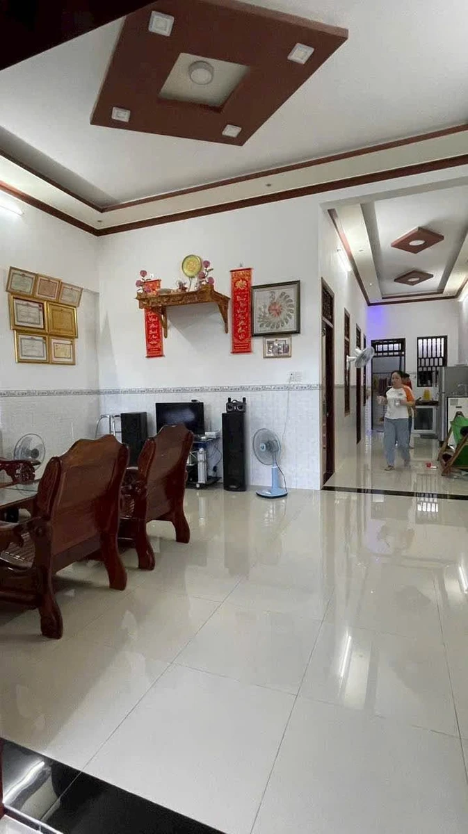 Bán nhà 2 phòng 120m² Phan Rang giá 1.7 tỷ - Ảnh 1