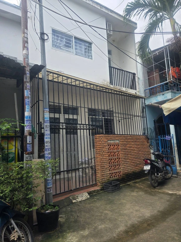 Bán nhà 2 tầng 47,6m2 giá 1,95 tỷ tại Ngọc Hiệp, Tây Nha Trang