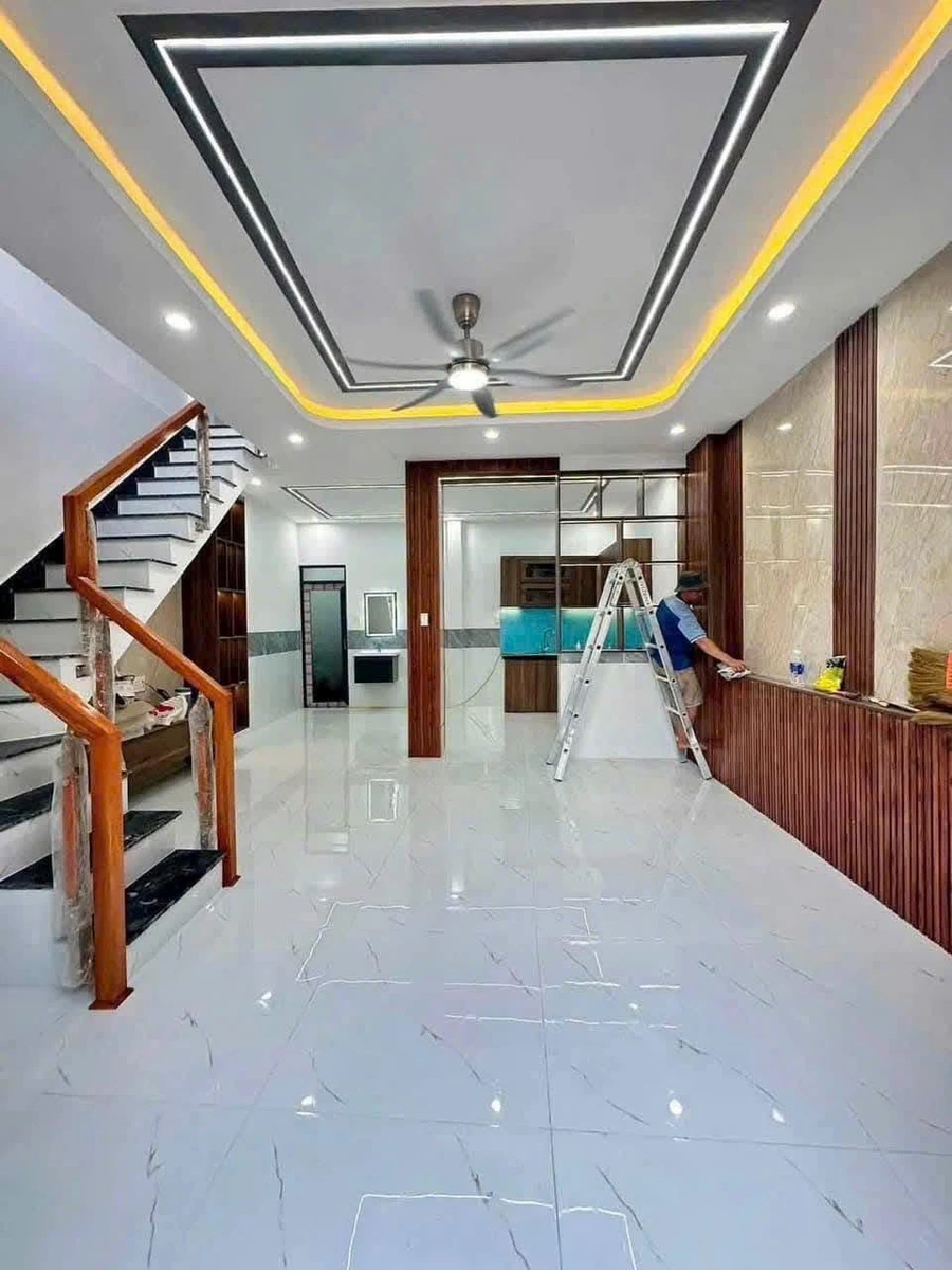 Bán nhà 2 phòng ngủ 40m² Dĩ An Bình Dương 2,48 tỷ - Ảnh thu nhỏ 3