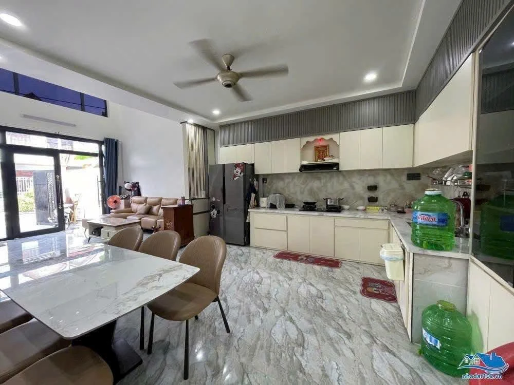Bán nhà 1 trệt 1 lửng mặt tiền Văn Lang, 100m², Bình Chánh - Ảnh thu nhỏ 4