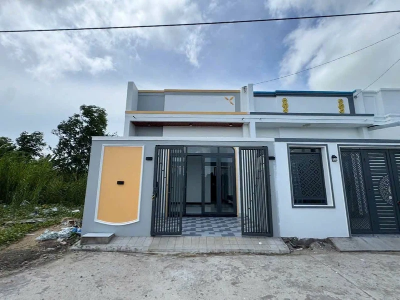Bán nhà 100m² 3 phòng ngủ, Rạch Giá, An Giang