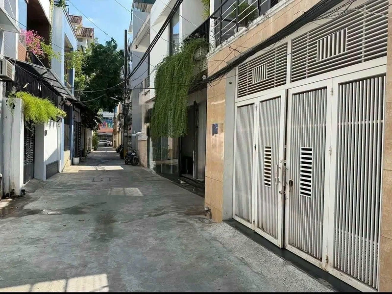 Bán nhà 100m² 3PN tránh nhau Ông Ích Khiêm gần 6 tỷ