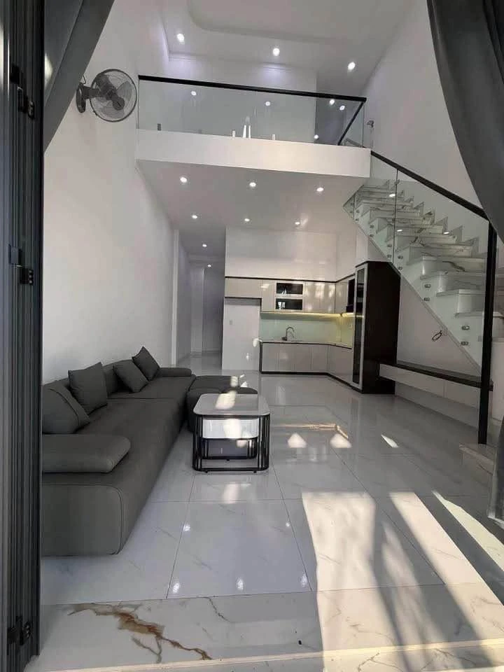 Bán nhà phố 3PN, 90m², Bình Tân, 1 tỷ 950 triệu - Ảnh thu nhỏ 4