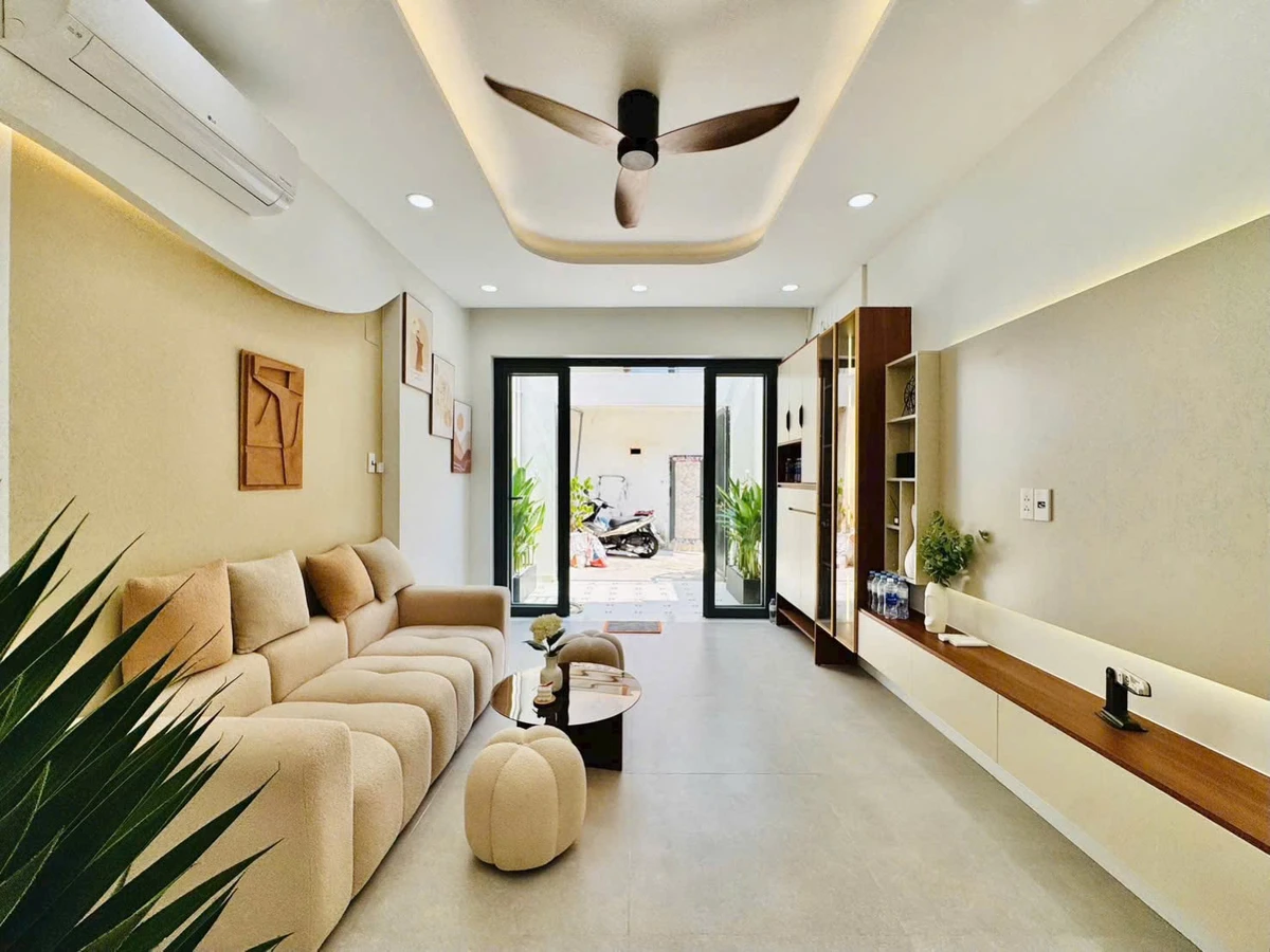 Bán nhà 1 trệt 1 lầu 50m2, 3PN gần Vincom Quang Trung, Gò Vấp, giá 6,18 tỷ - Ảnh thu nhỏ 3