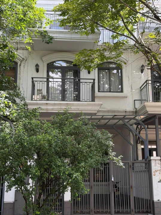 Chính chủ gửi bán nhà phố Lakeview City Quận 2 18,8 tỷ | 4PN | 4WC | pháp lý HĐMB | hỗ trợ vay - Ảnh thu nhỏ 2