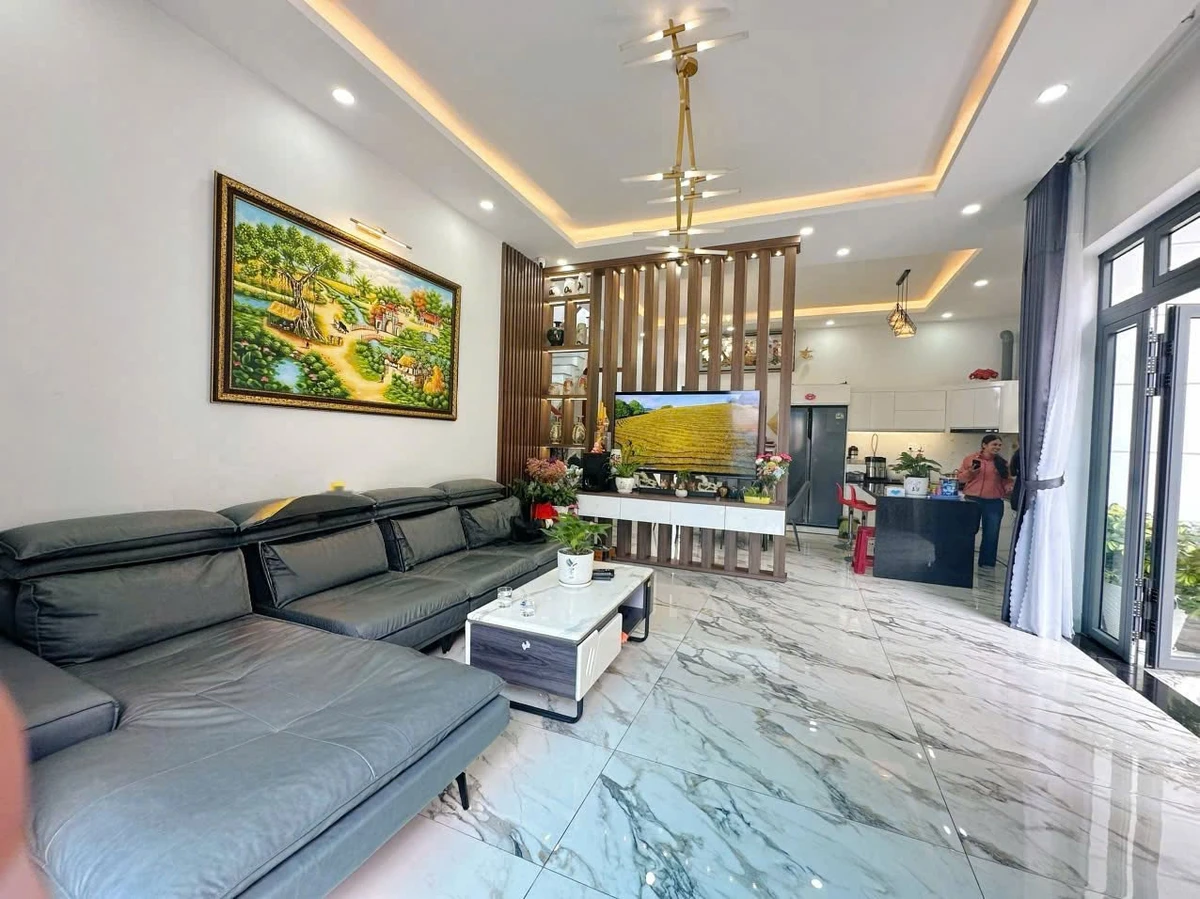 Bán biệt thự 200m² 5PN Trịnh Hoài Đức Đà Lạt 8,2 tỷ - Ảnh thu nhỏ 4